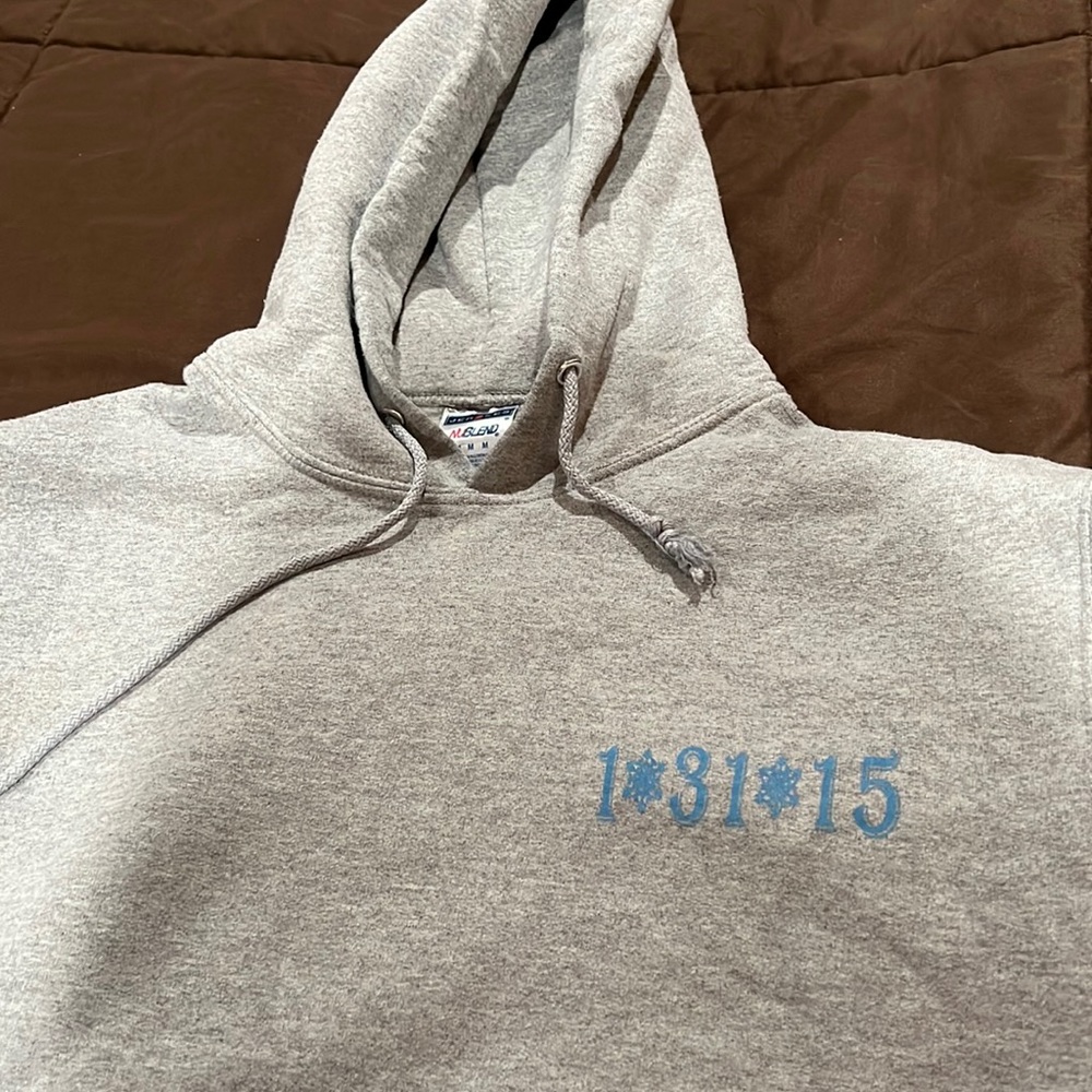 Sweatshirt gray color medium size
